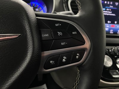 2024 Chrysler Pacifica Touring L FWD