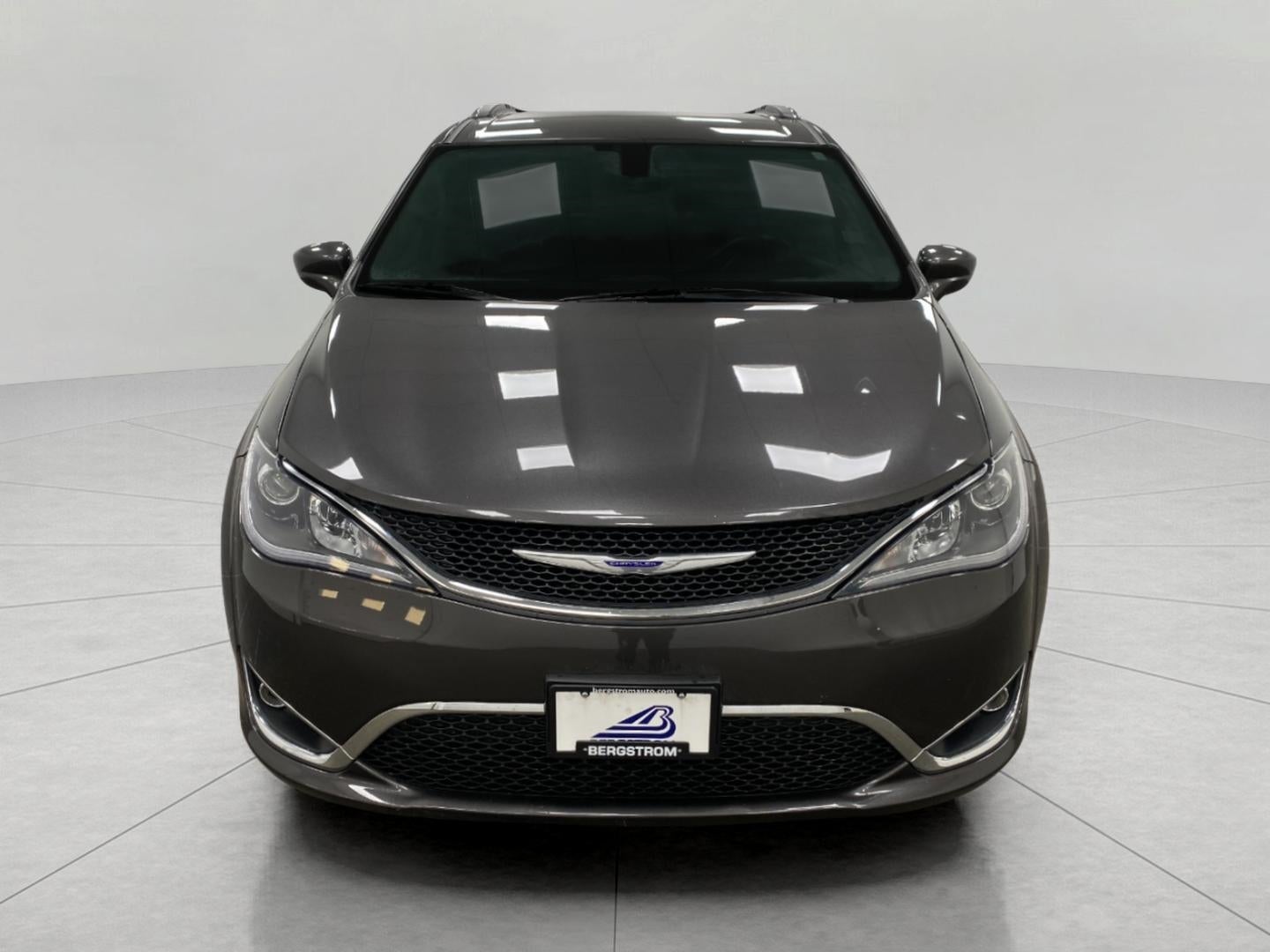 2017 Chrysler Pacifica Touring-L Plus FWD