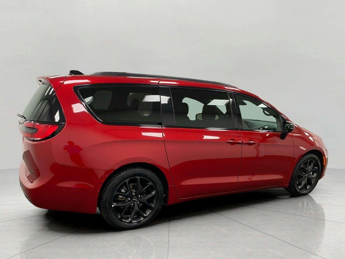 2025 Chrysler Pacifica Limited FWD