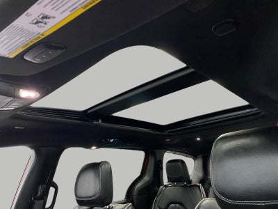 2025 Chrysler Pacifica Limited FWD