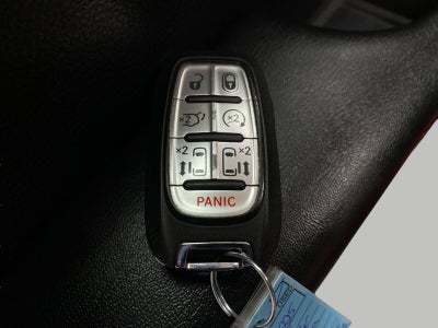 2025 Chrysler Pacifica Limited FWD