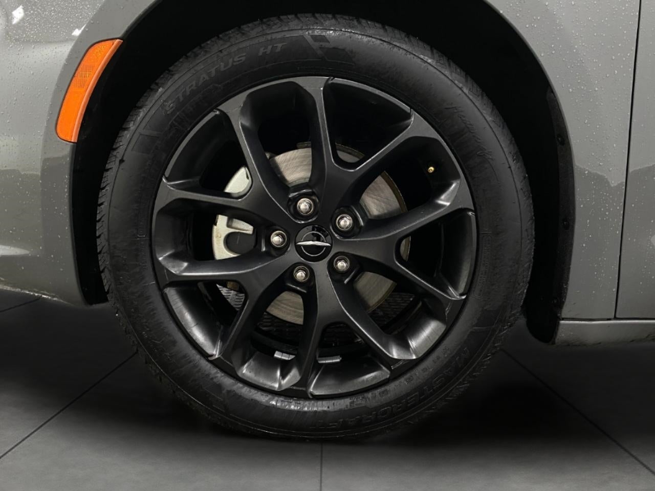 2025 Chrysler Pacifica Limited FWD
