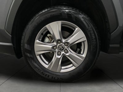 2025 Toyota RAV4 XLE AWD