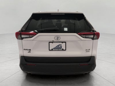 2025 Toyota RAV4 XLE AWD