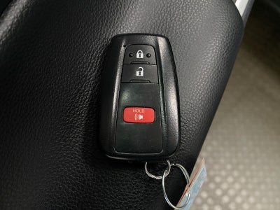 2025 Toyota RAV4 XLE AWD