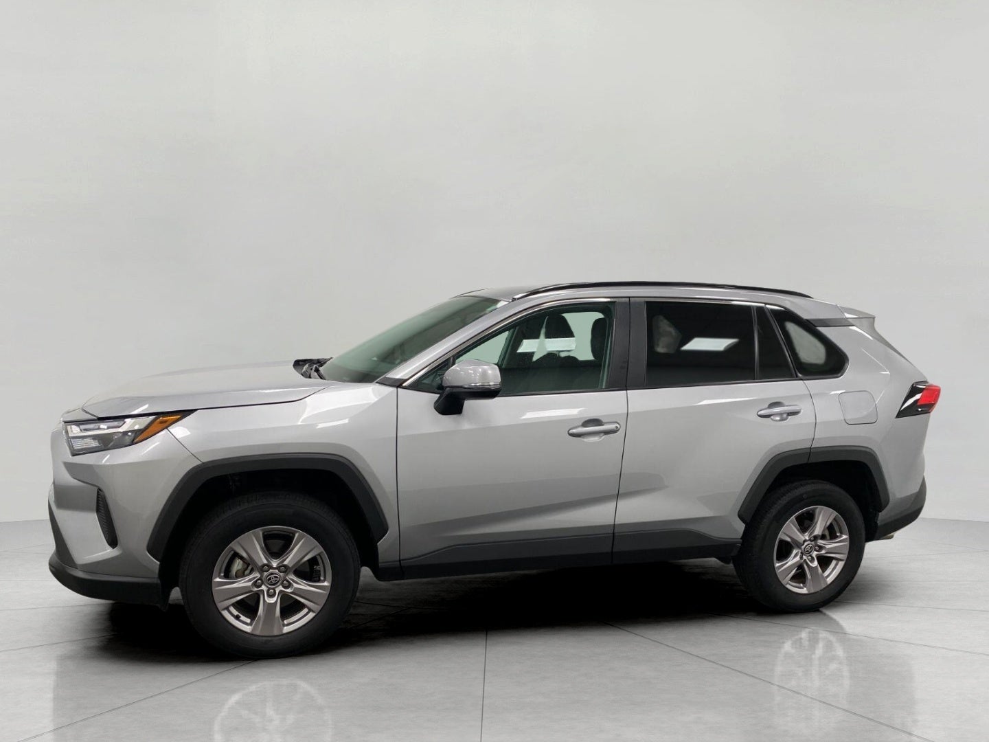 2025 Toyota RAV4 XLE AWD