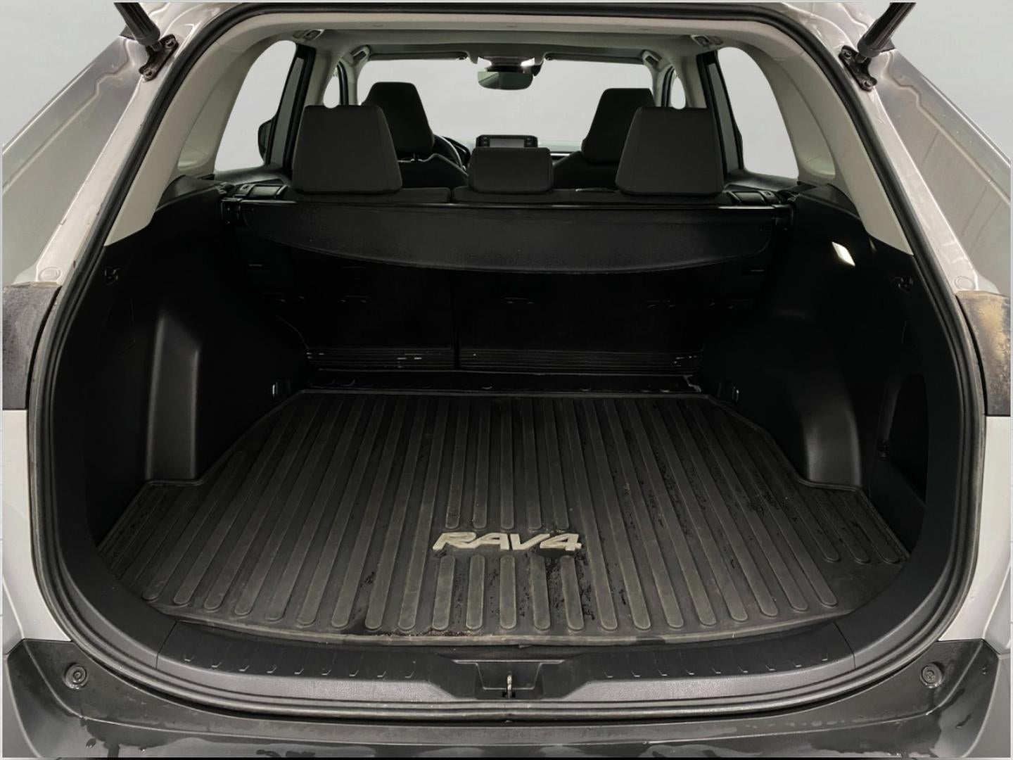 2022 Toyota RAV4 Hybrid XLE AWD