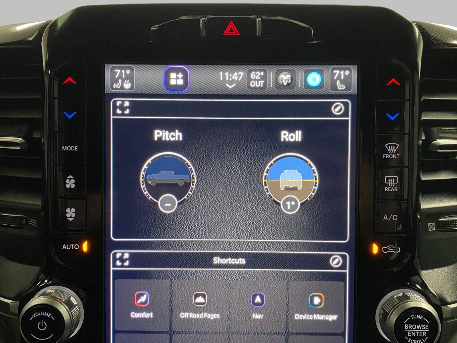 2022 RAM 2500 Laramie 4x4 Crew Cab 6'4 Box