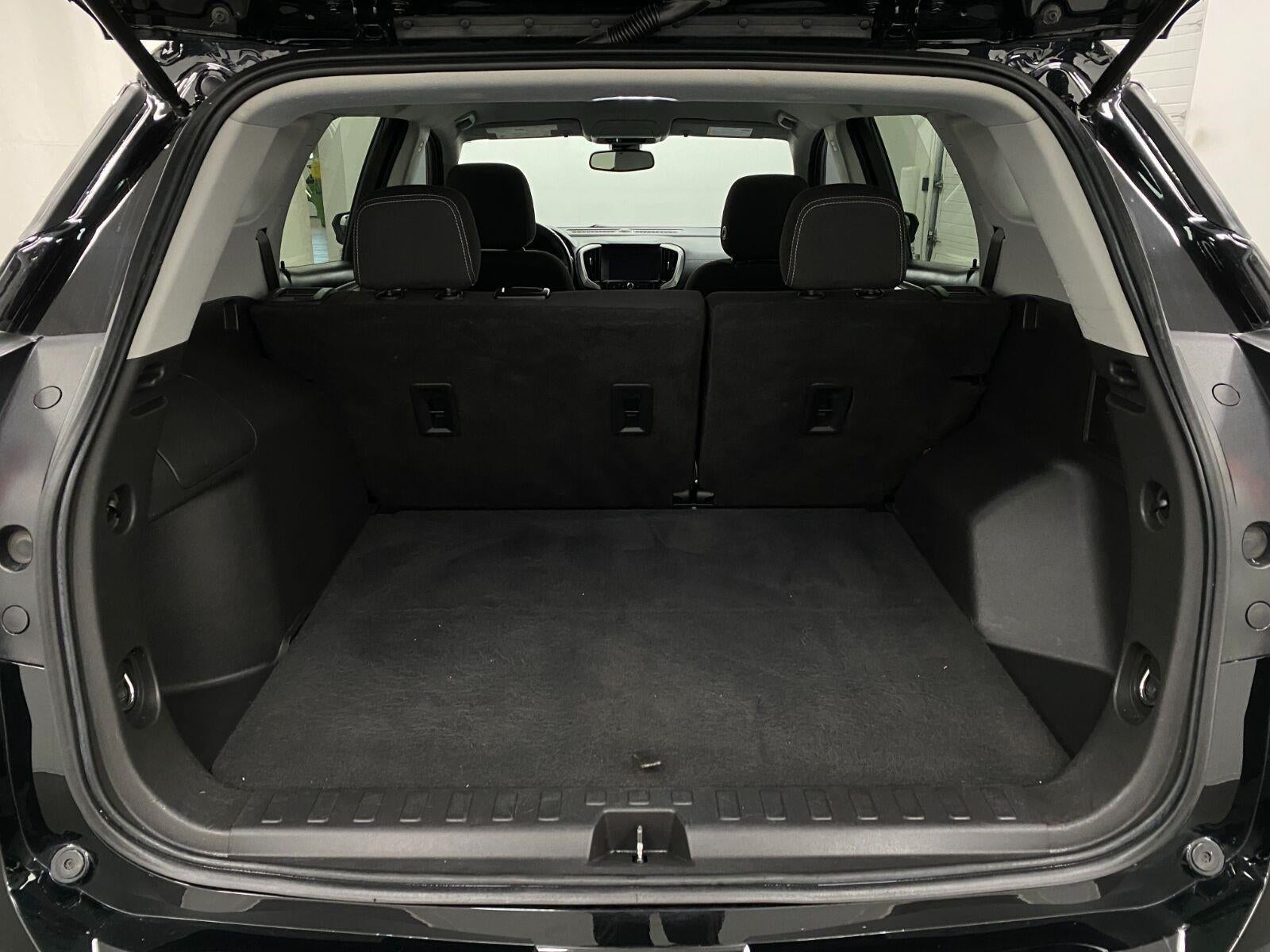 2022 GMC Terrain AWD 4dr SLE