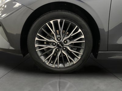 2024 Kia Forte GT-Line IVT