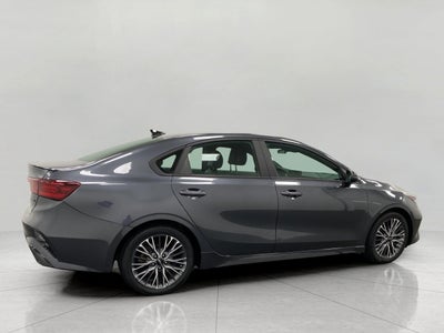 2024 Kia Forte GT-Line IVT