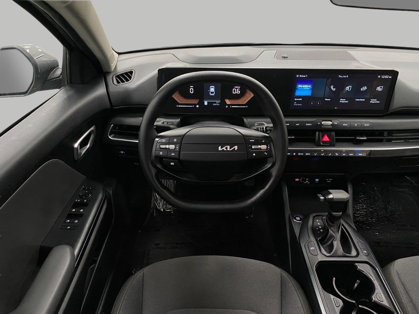 2025 Kia K4 LXS FWD
