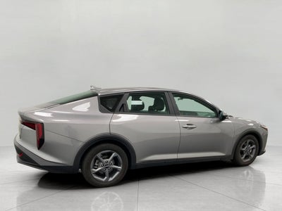 2025 Kia K4 LXS FWD