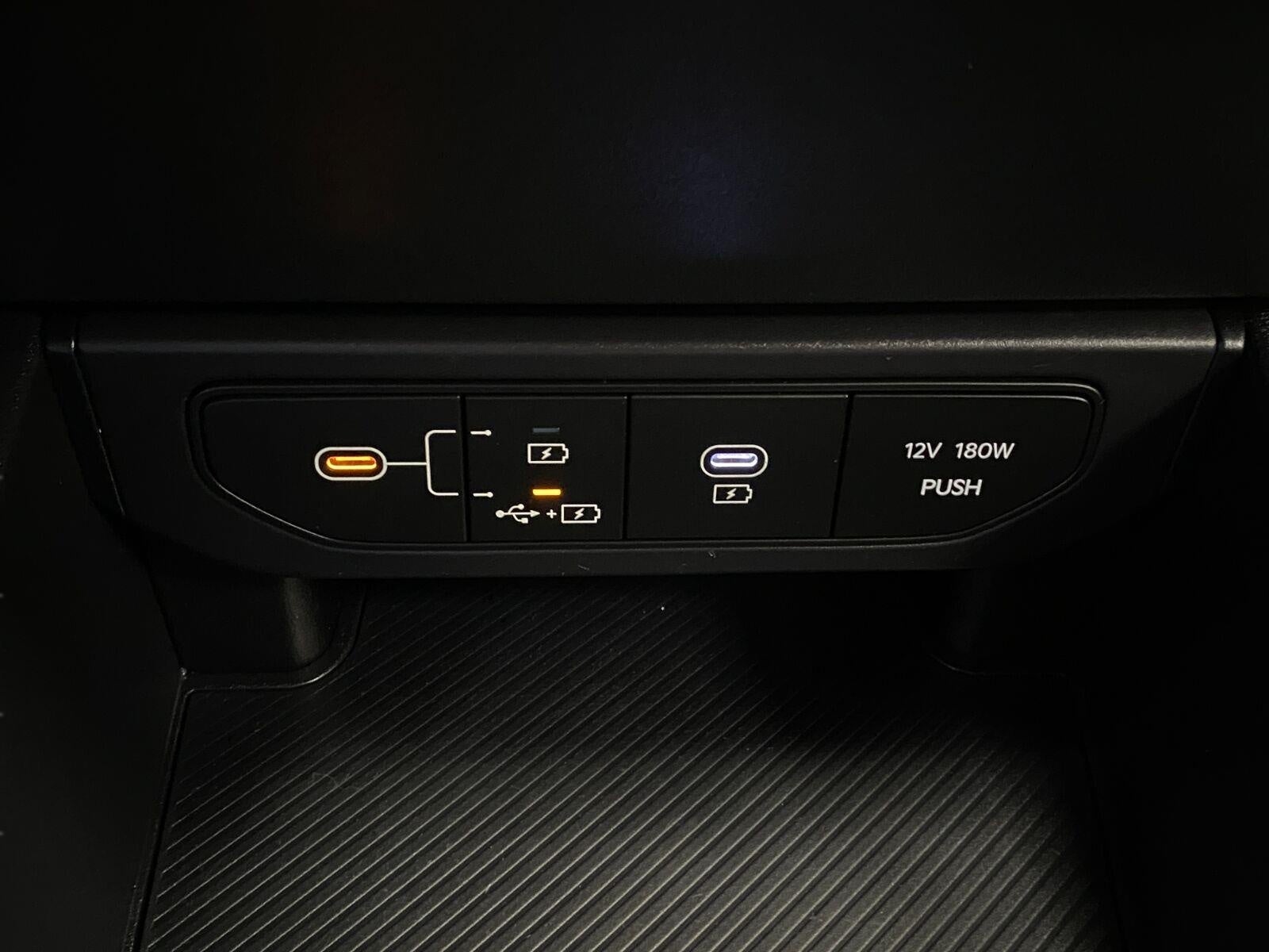 2025 Kia K4 LXS FWD