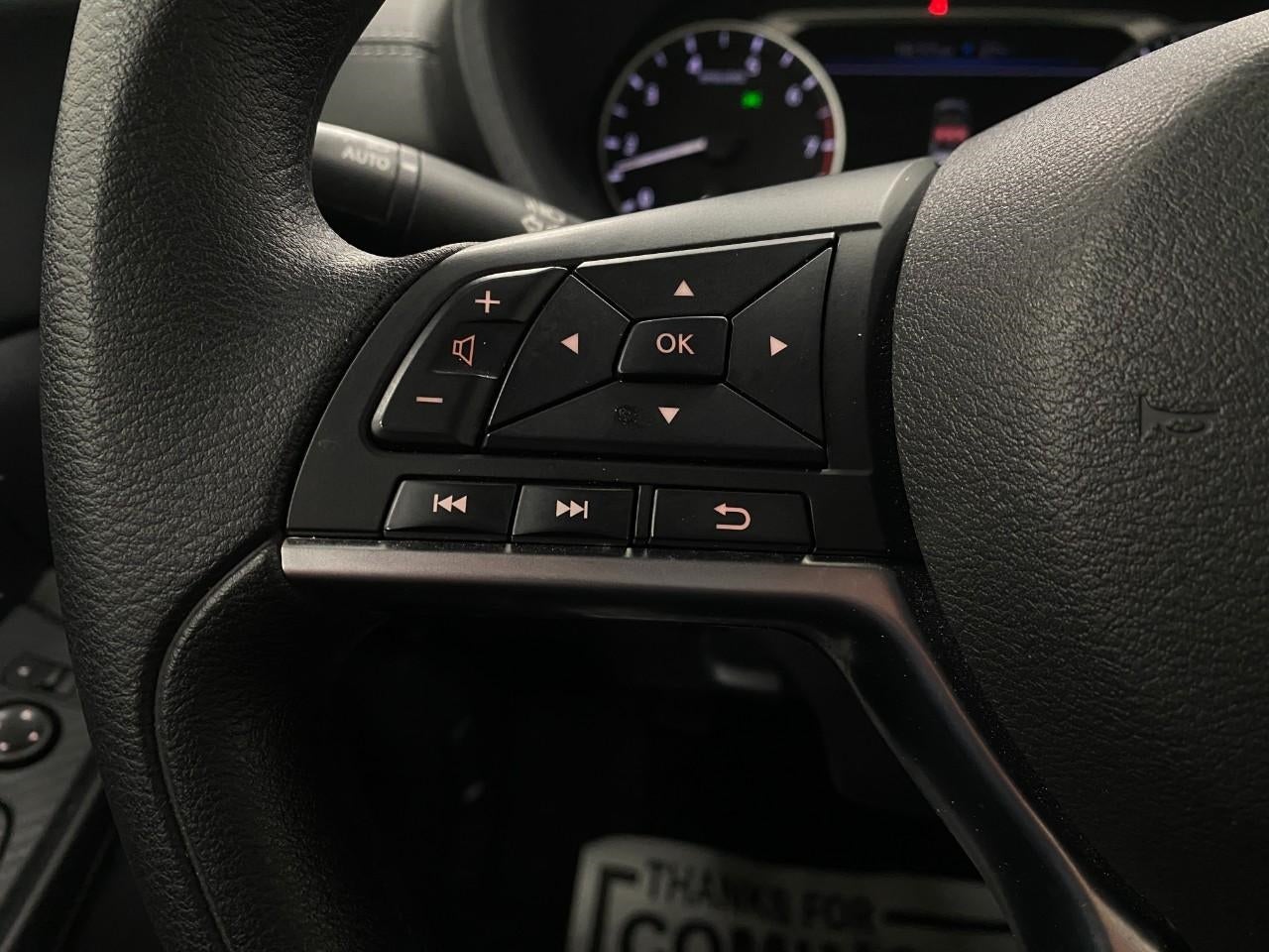 2025 Nissan Sentra SV CVT