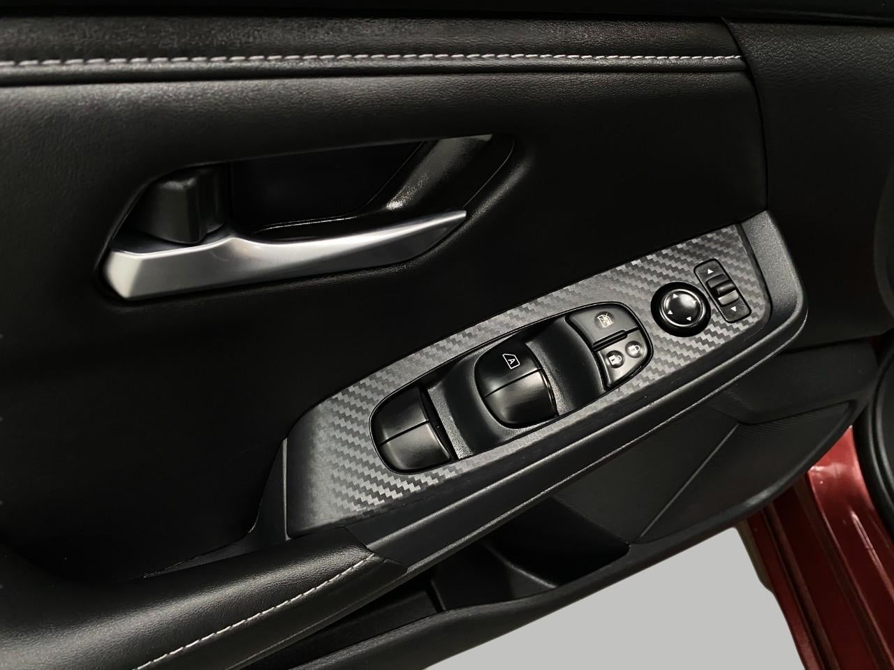 2025 Nissan Sentra SV CVT