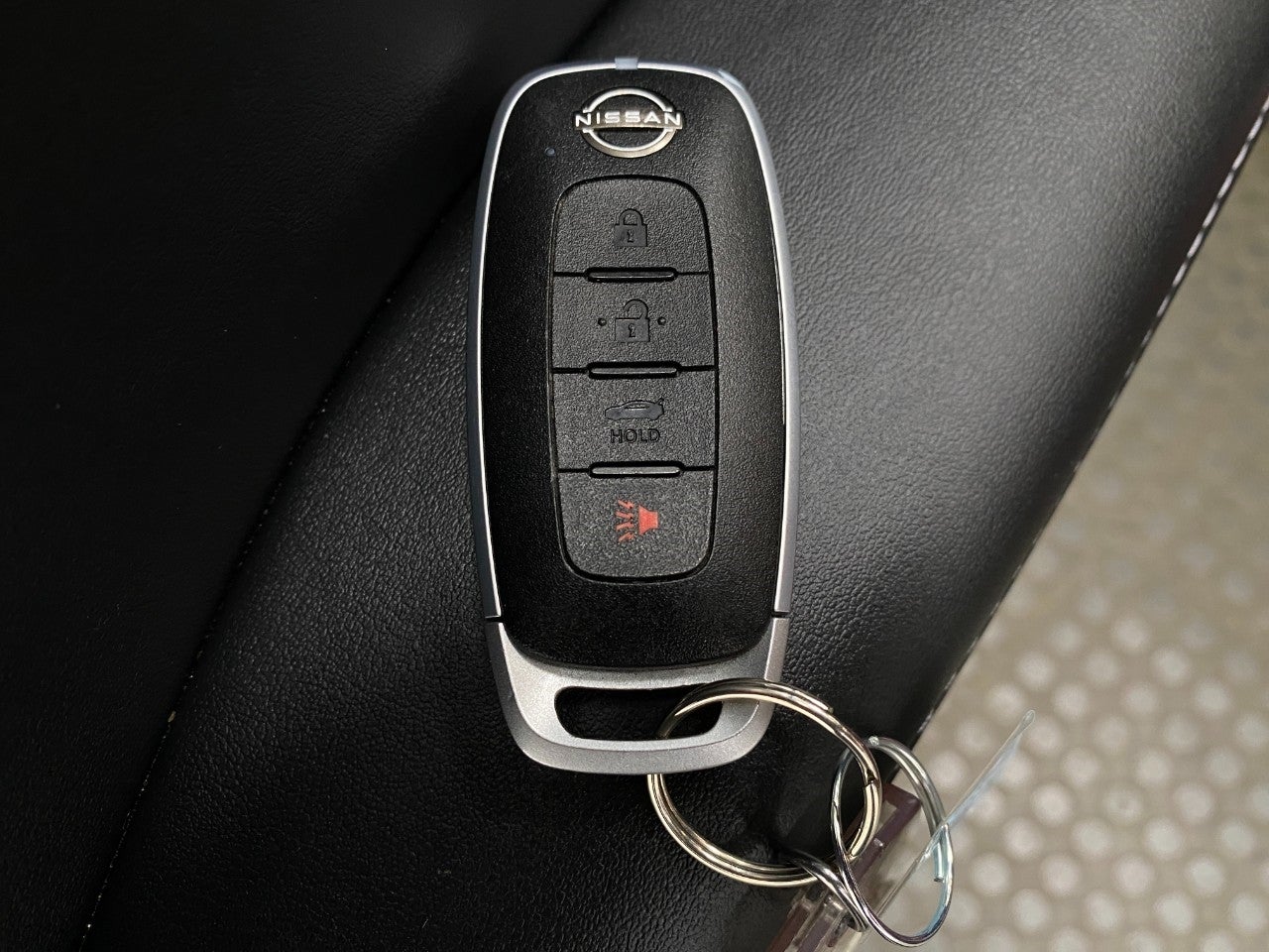 2025 Nissan Sentra SV CVT