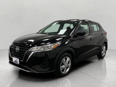 2023 Nissan Kicks S