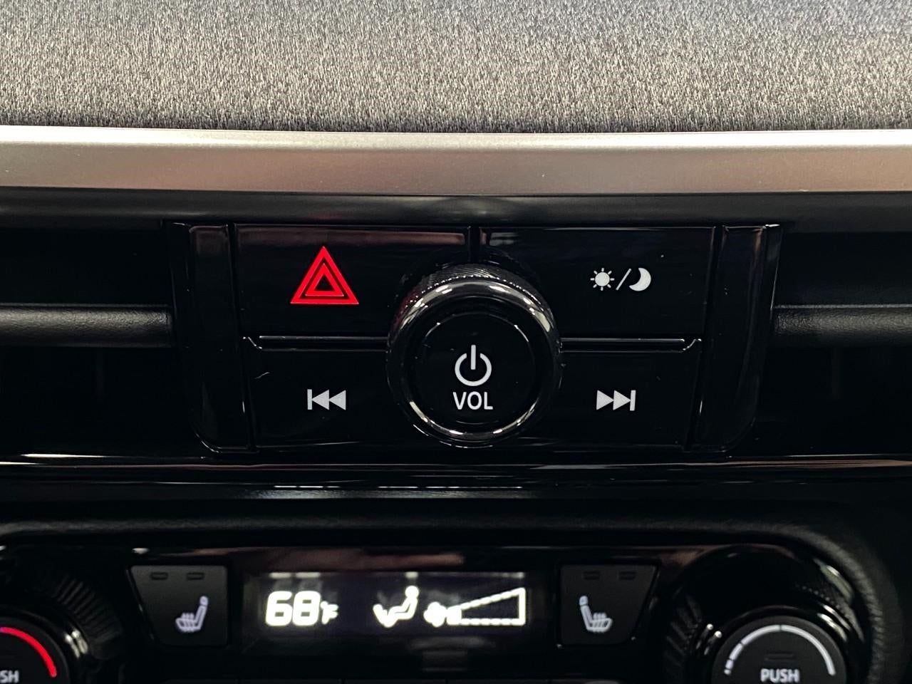 2026 Nissan Kicks SV AWD