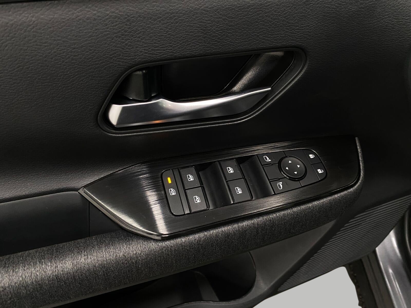 2027 Nissan Kicks SV AWD