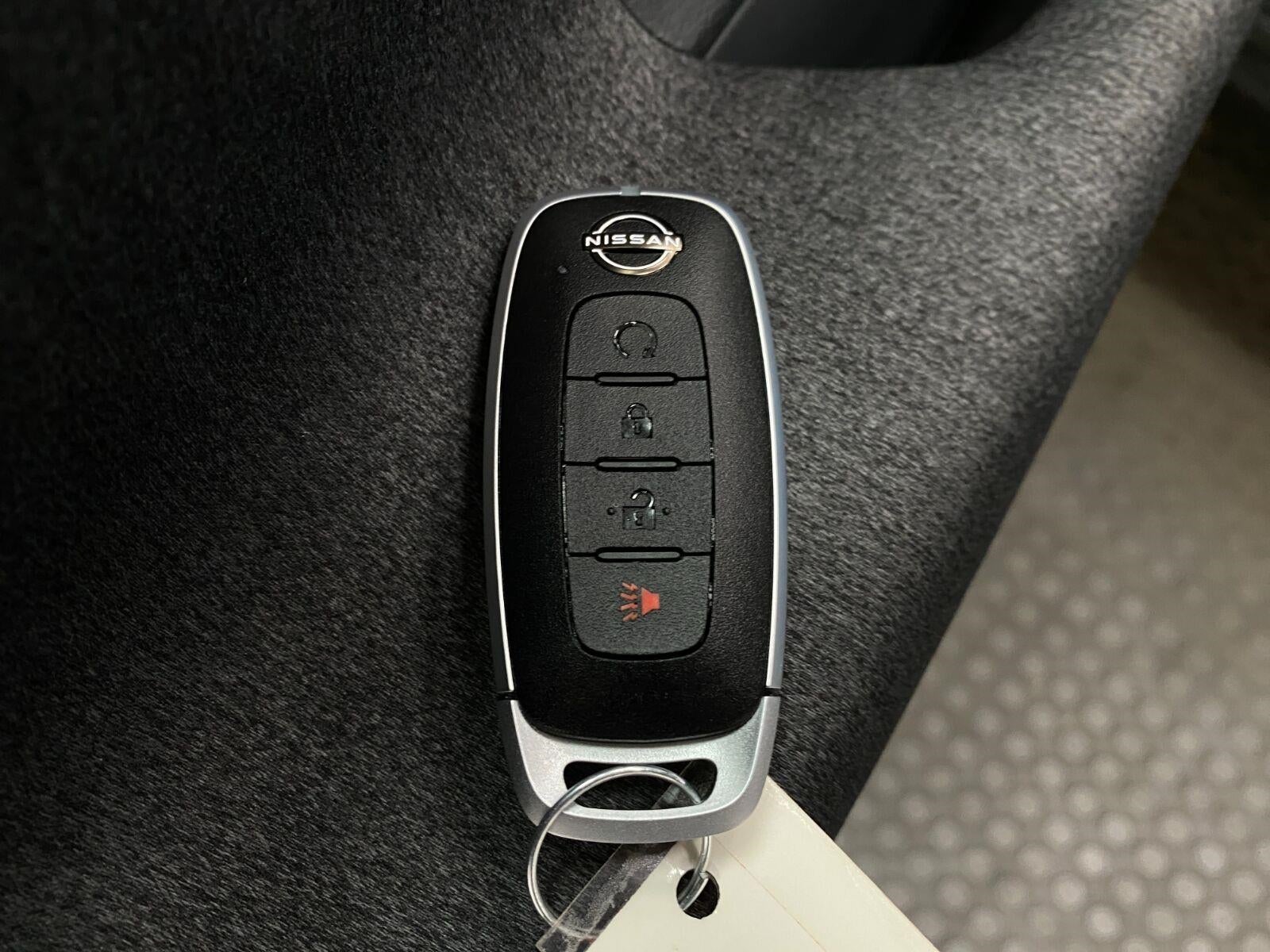 2027 Nissan Kicks SV AWD