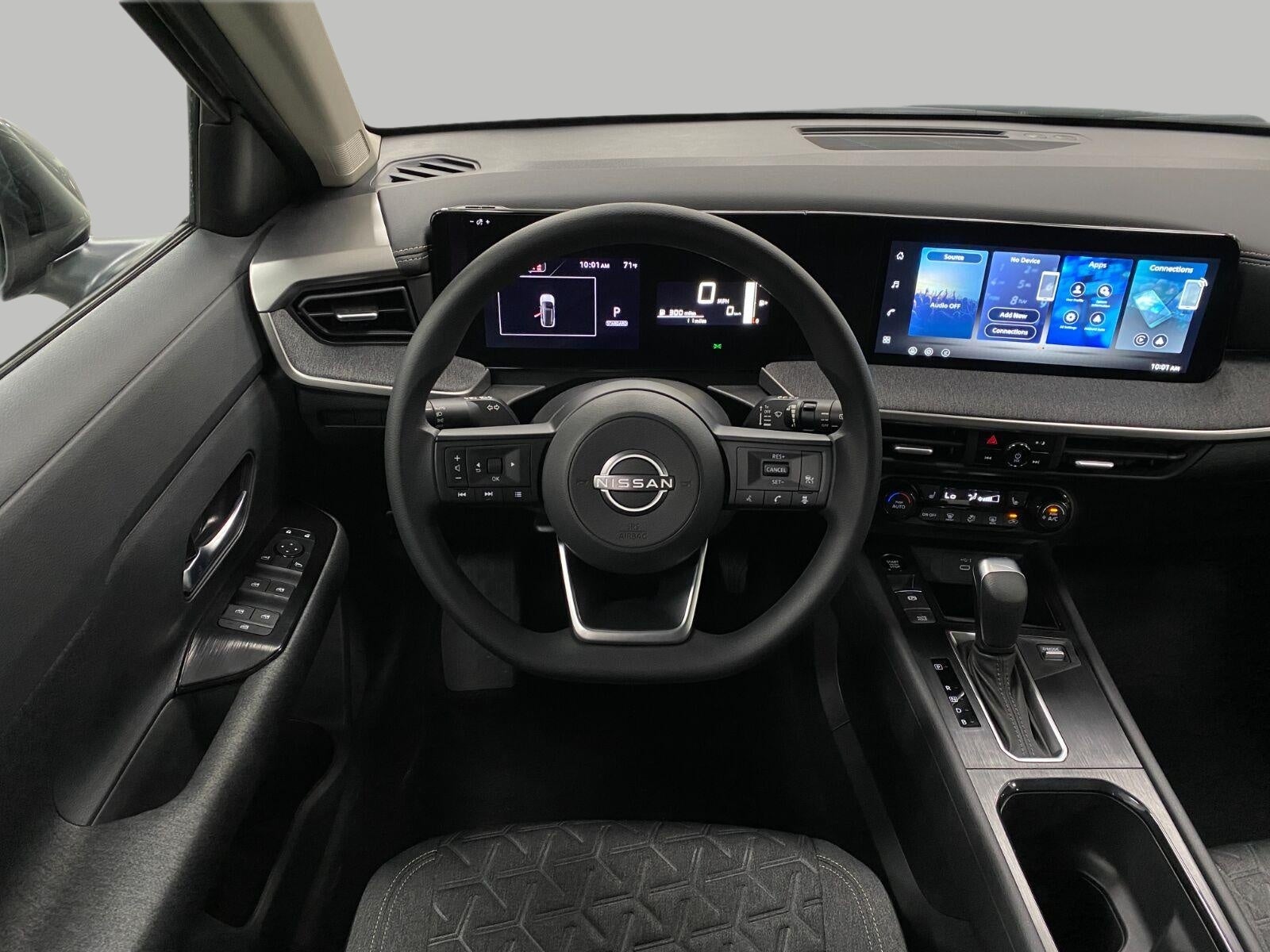 2027 Nissan Kicks SV