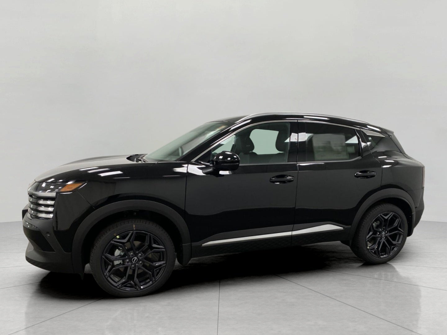 2027 Nissan Kicks SR