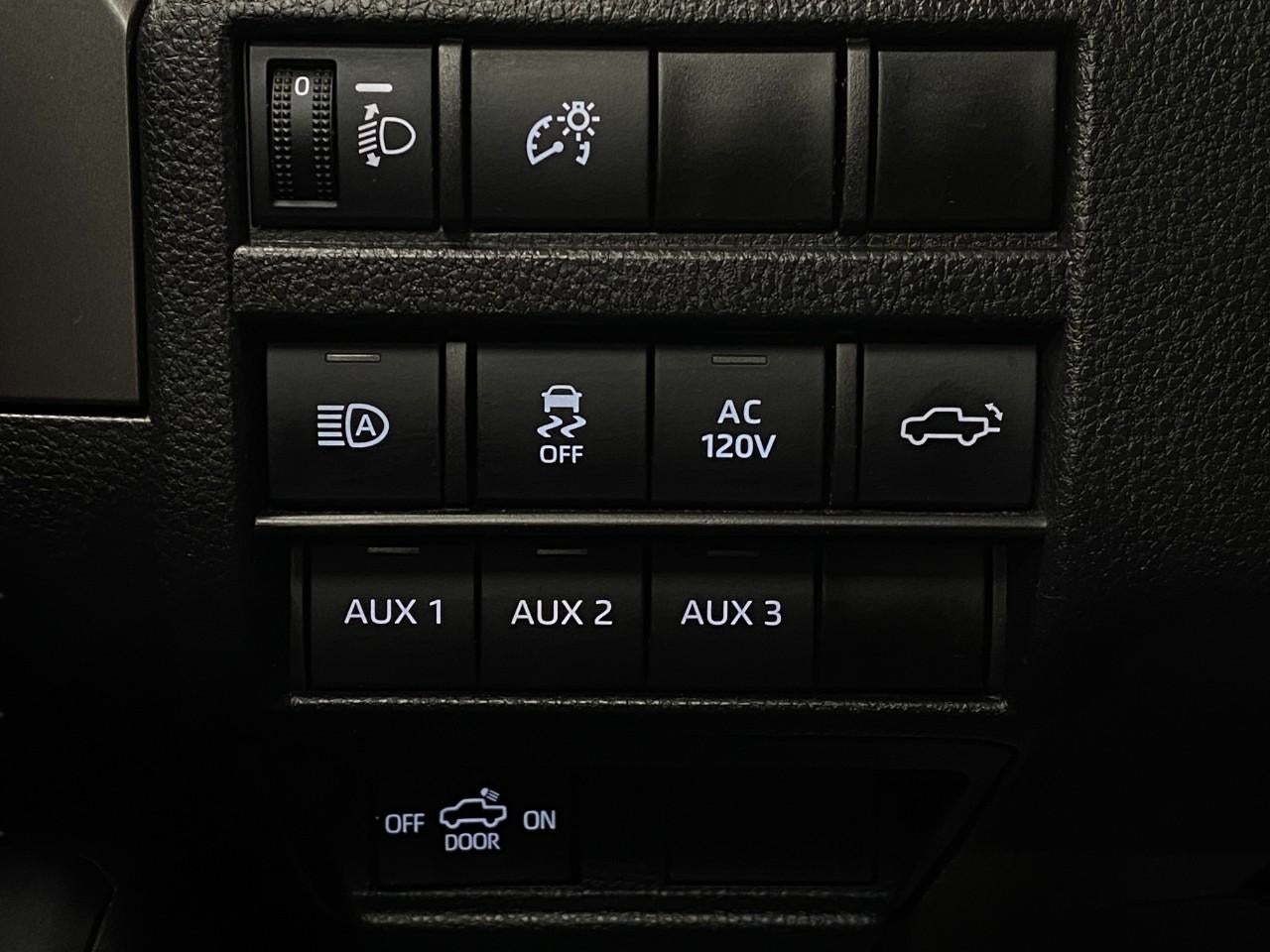 2024 Toyota Tacoma 4WD TRD Sport Double Cab 5' Bed AT