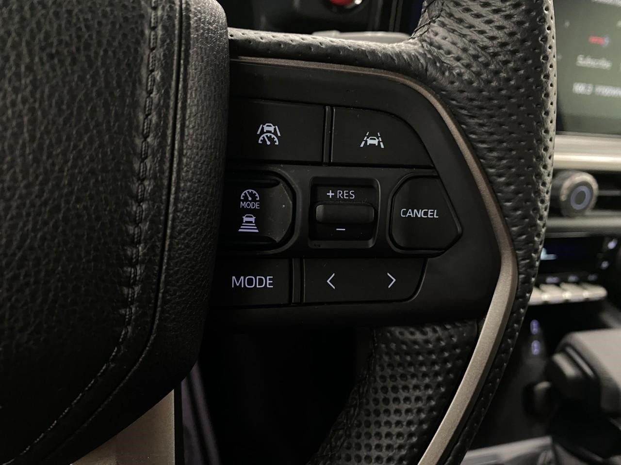 2024 Toyota Tacoma 4WD TRD Sport Double Cab 5' Bed AT
