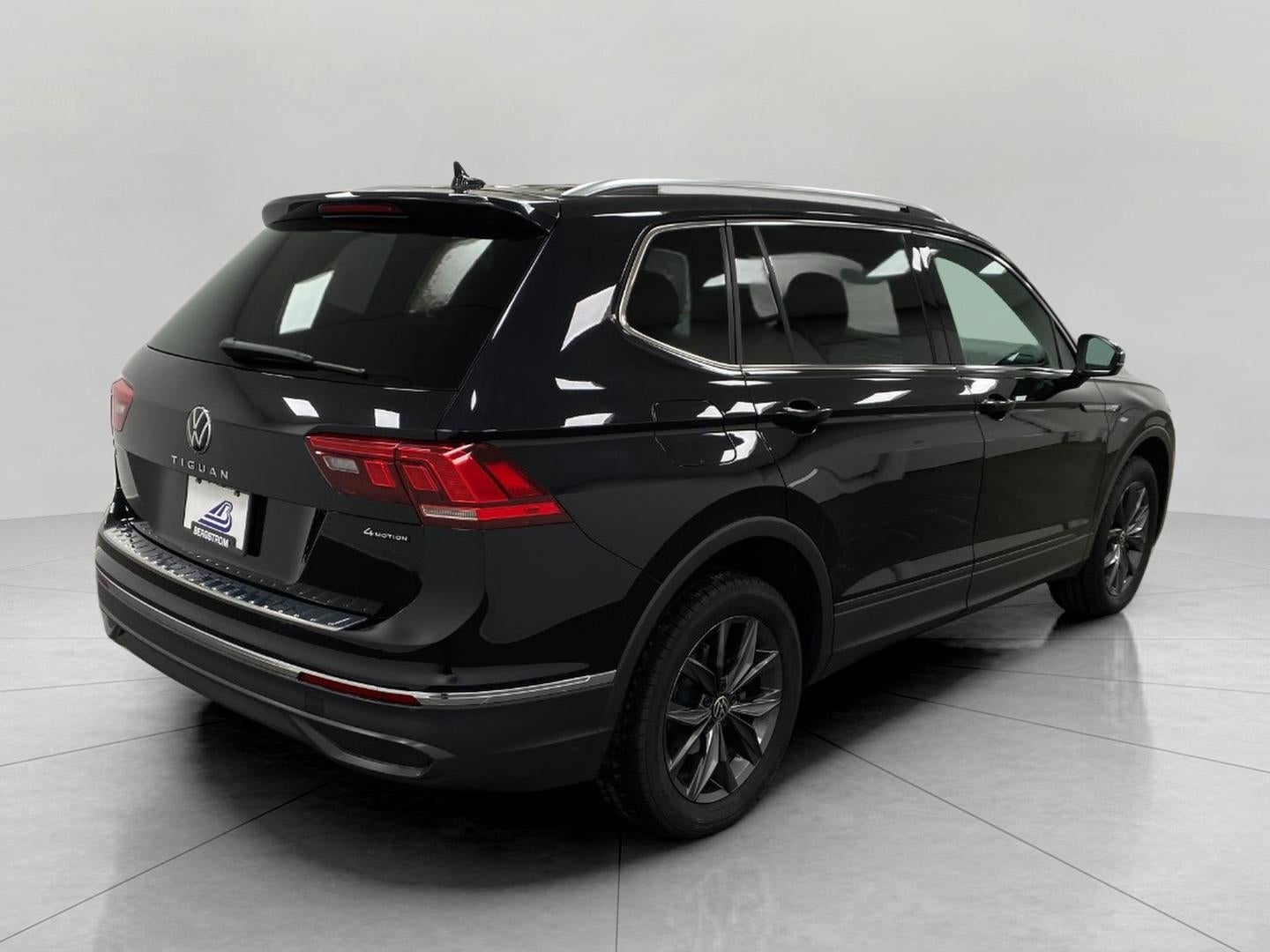 2022 Volkswagen Tiguan 2.0T SE 4MOTION