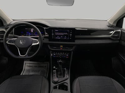 2025 Volkswagen Taos SE Black 4MOTION
