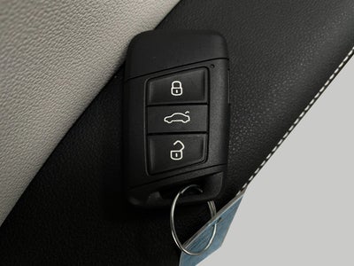 2025 Volkswagen Taos S 4MOTION