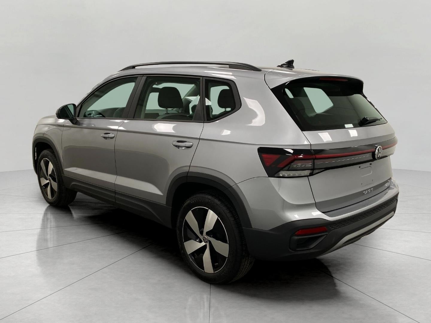 2025 Volkswagen Taos S 4MOTION