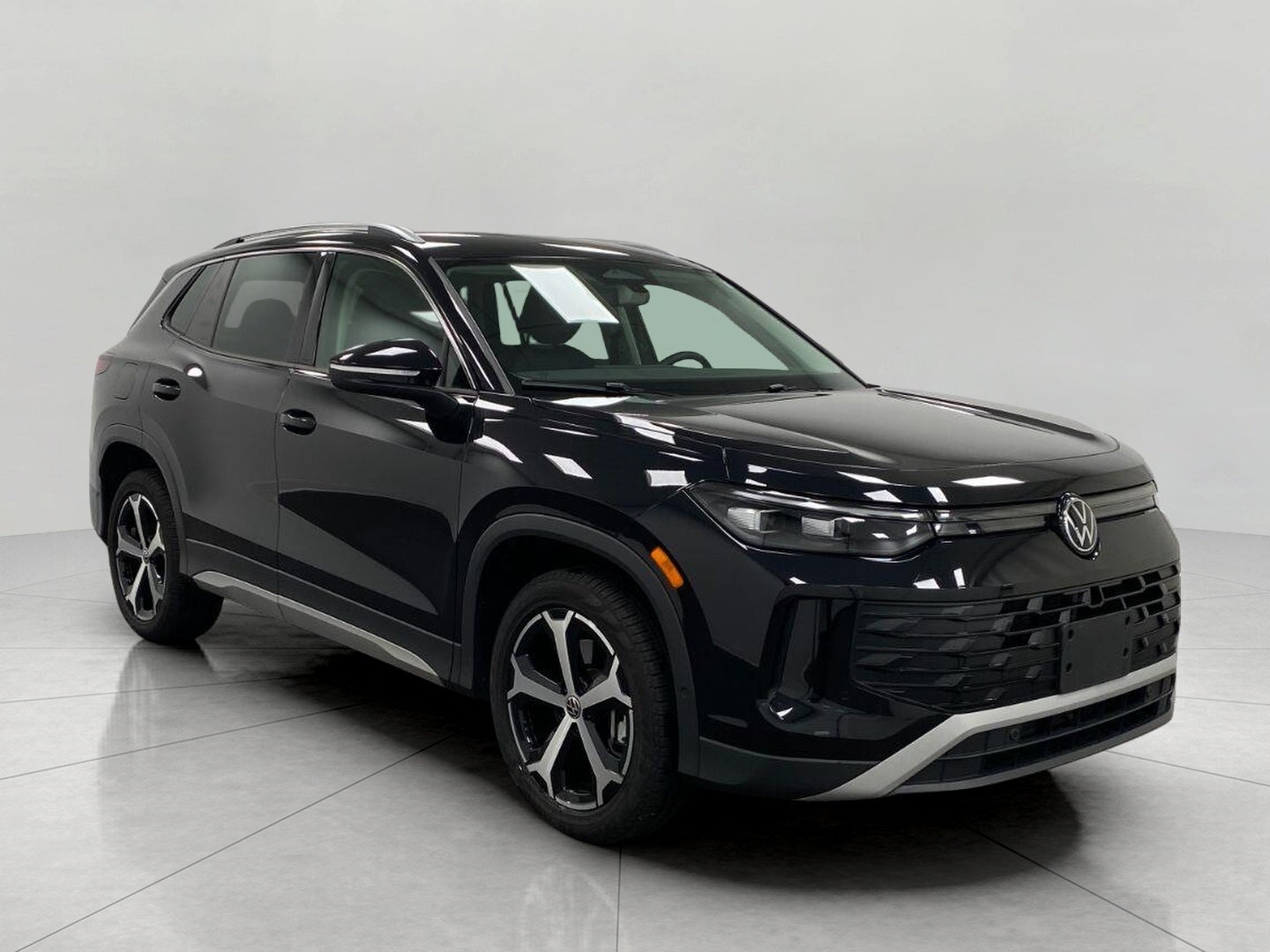 2026 Volkswagen Tiguan SE 4MOTION