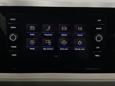 2025 Volkswagen Taos SE 4MOTION