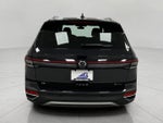 2025 Volkswagen Taos SE 4MOTION
