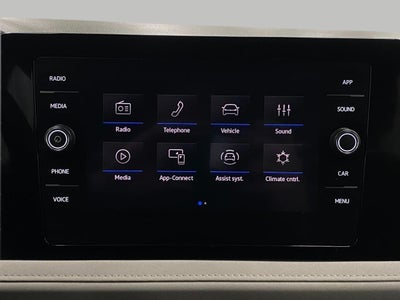 2025 Volkswagen Taos SE 4MOTION
