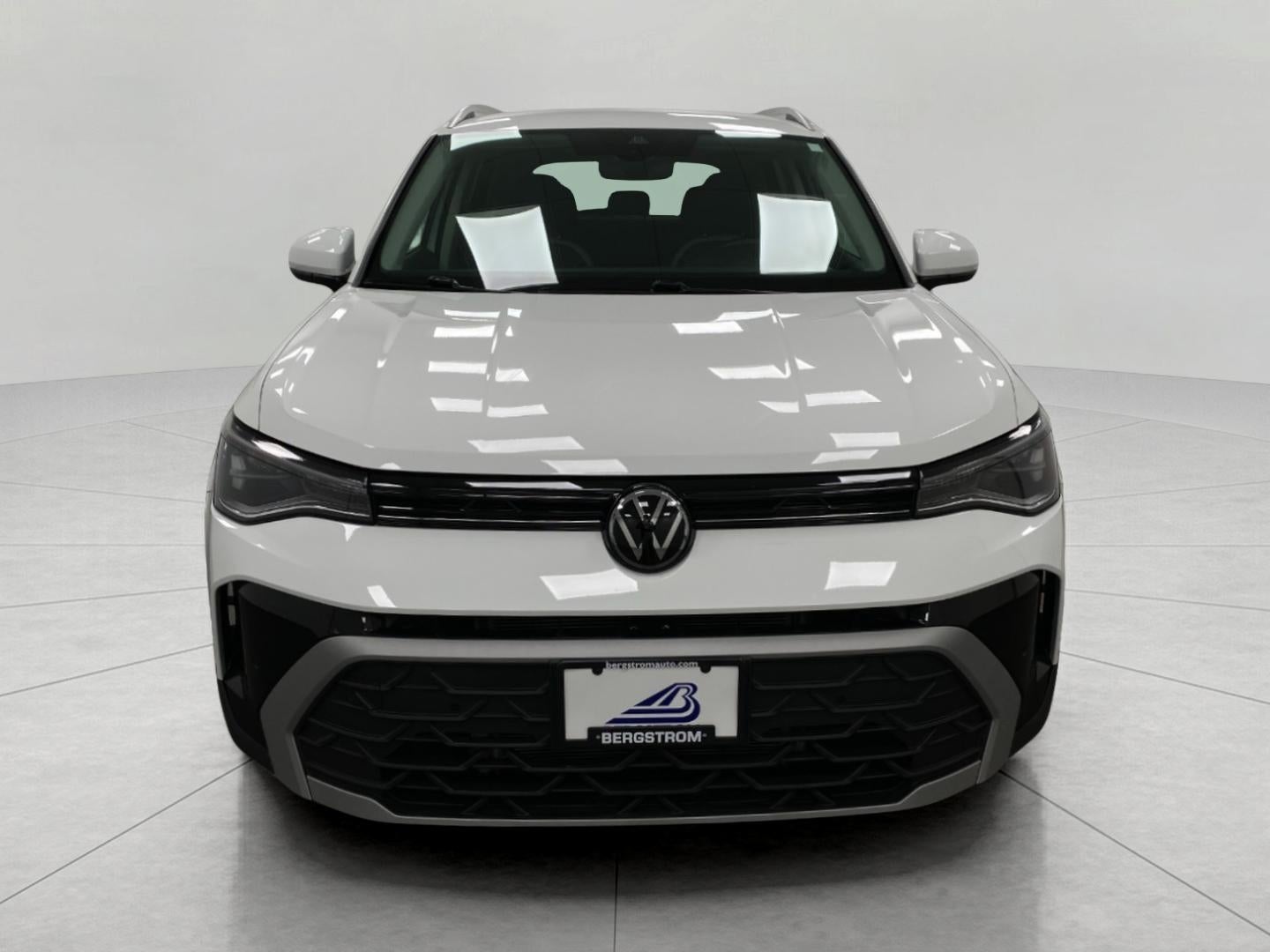 2025 Volkswagen Taos SE 4MOTION