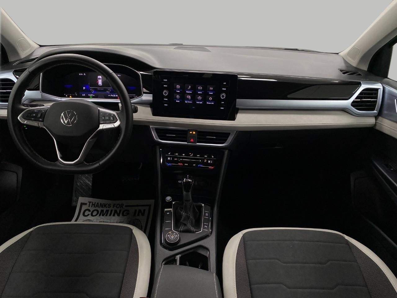 2025 Volkswagen Taos SE 4MOTION