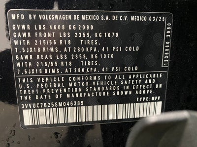 2025 Volkswagen Taos SE 4MOTION