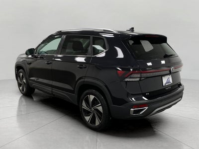 2025 Volkswagen Taos SE 4MOTION