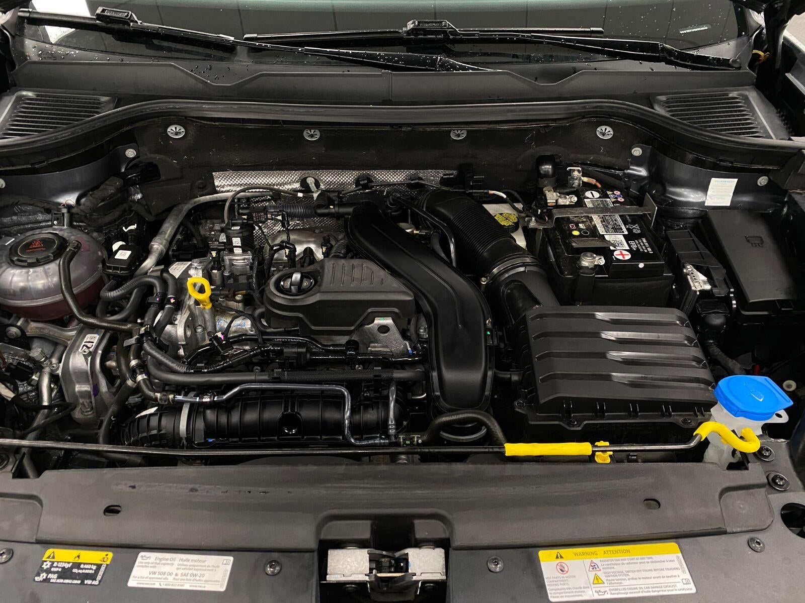 2023 Volkswagen Taos SE 4MOTION