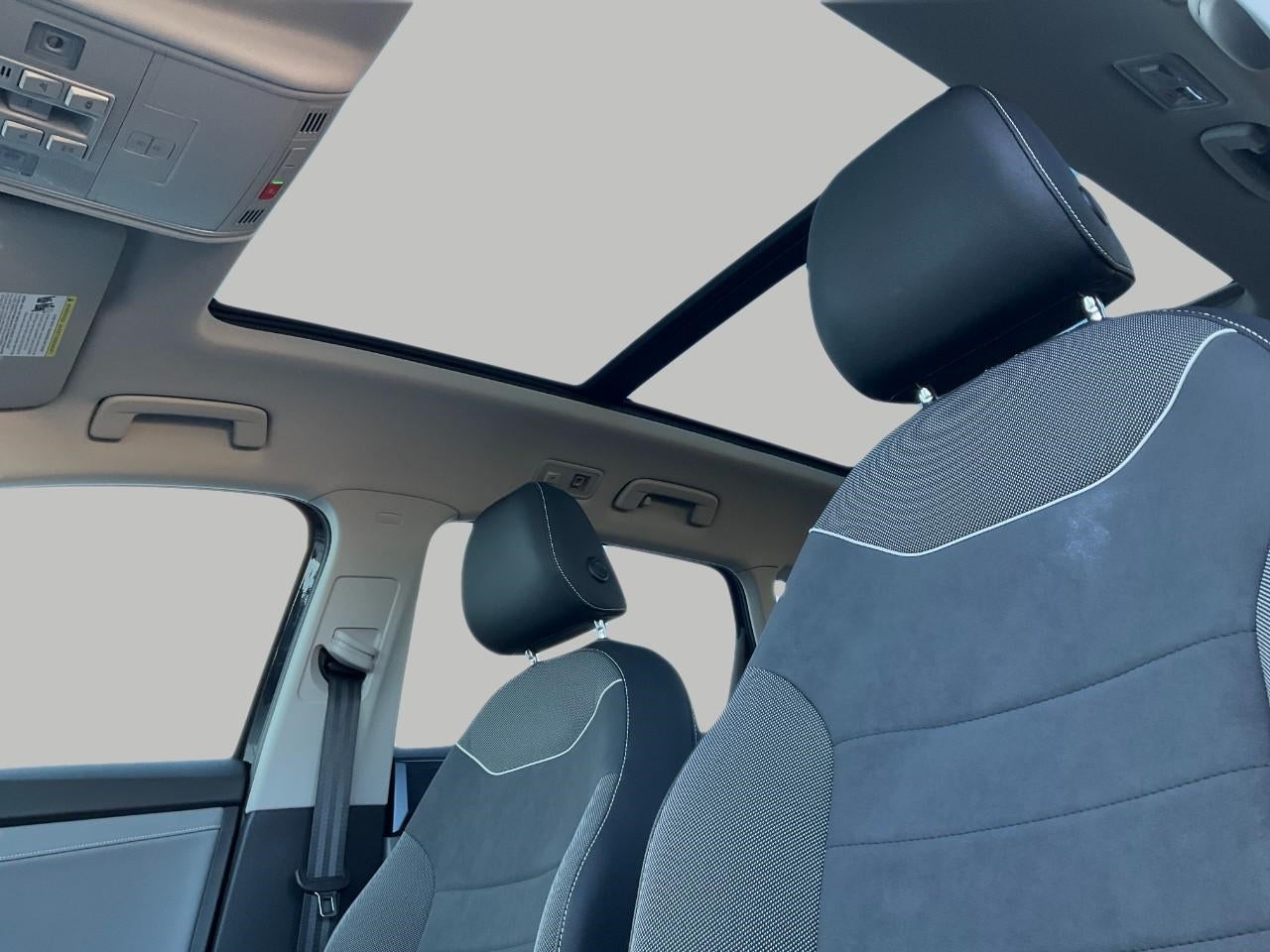 2024 Volkswagen Taos SE 4MOTION