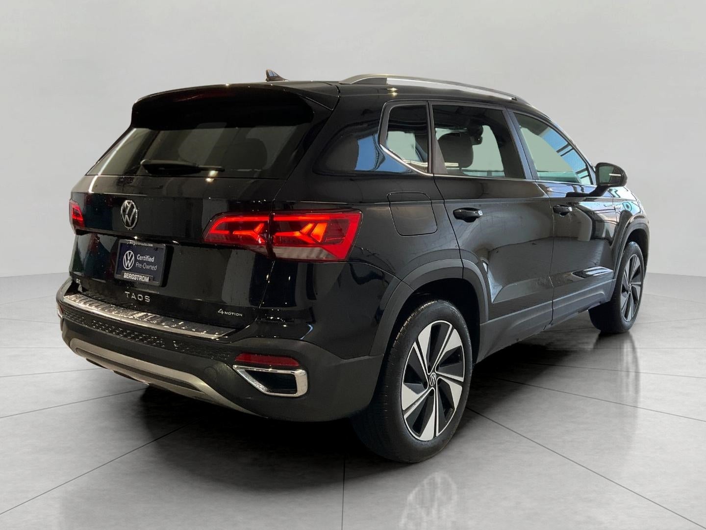 2024 Volkswagen Taos SE 4MOTION