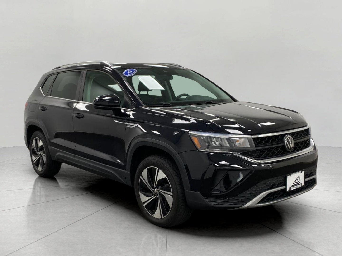 2024 Volkswagen Taos SE 4MOTION