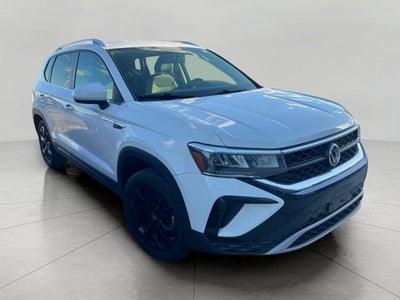 2022 Volkswagen Taos SE 4MOTION
