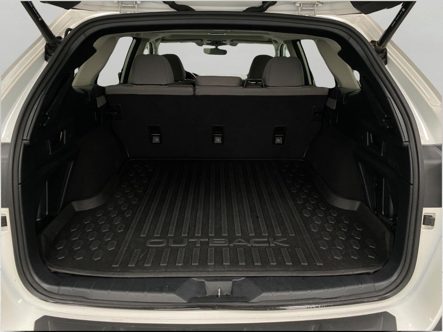 2020 Subaru Outback Premium CVT