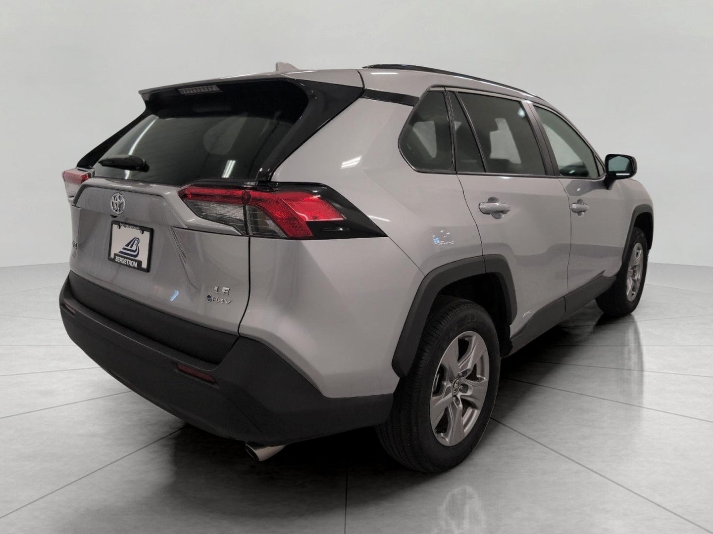 2025 Toyota RAV4 Hybrid LE AWD