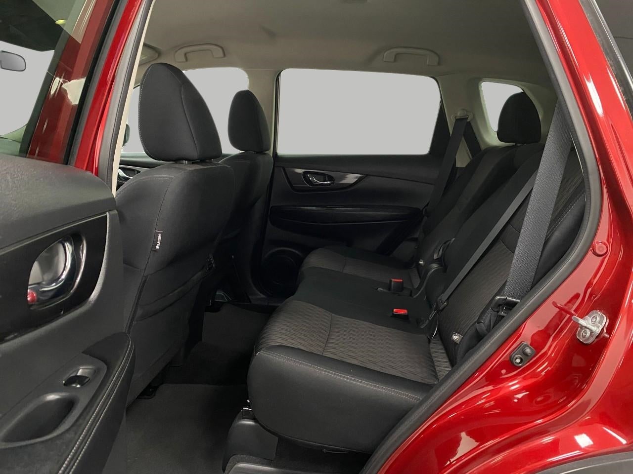 2018 Nissan Rogue AWD SV