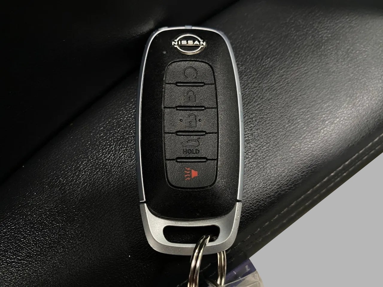 2025 Nissan Rogue AWD SV